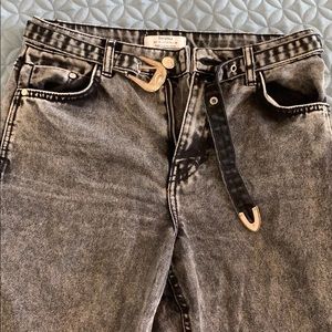 Grey Bershka jeans w belt
